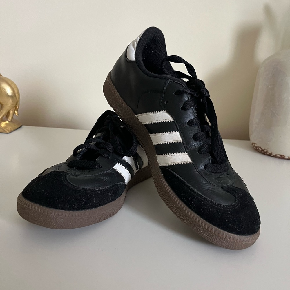 Adidas Samba Youth 6 Women’s 8